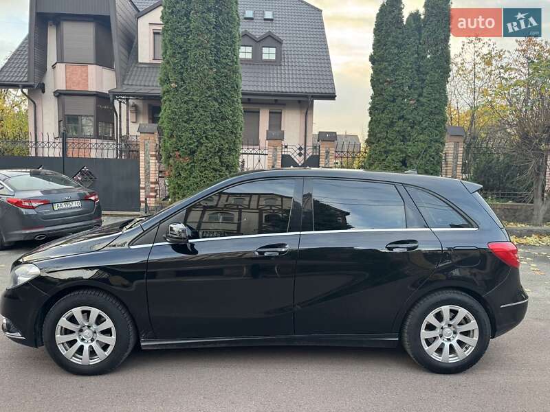 Хэтчбек Mercedes-Benz B-Class 2014 в Киеве фото 11 Хэтчбек Mercedes-Benz B-Class 2014 в Киеве
