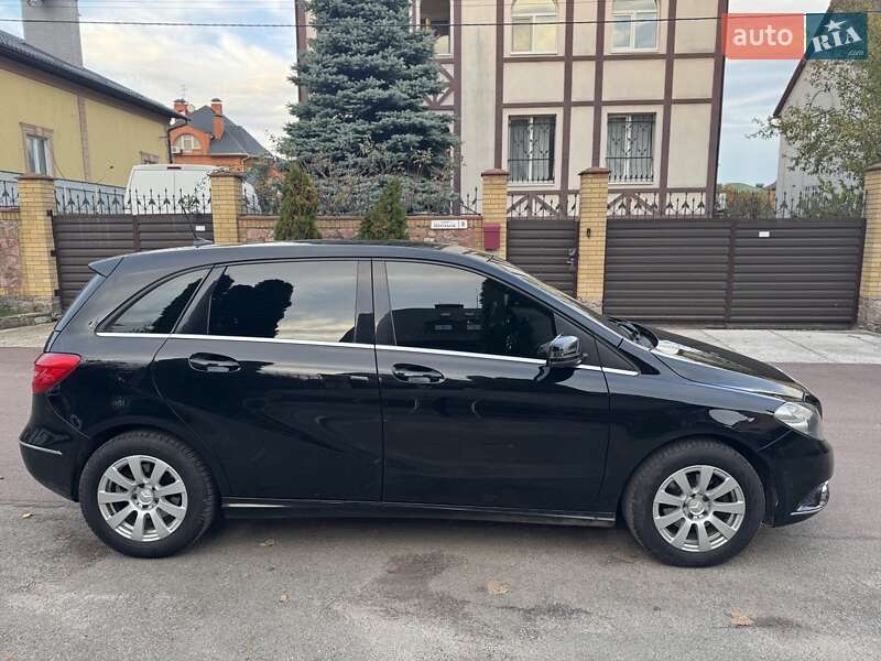 Хэтчбек Mercedes-Benz B-Class 2014 в Киеве фото 13 Хэтчбек Mercedes-Benz B-Class 2014 в Киеве
