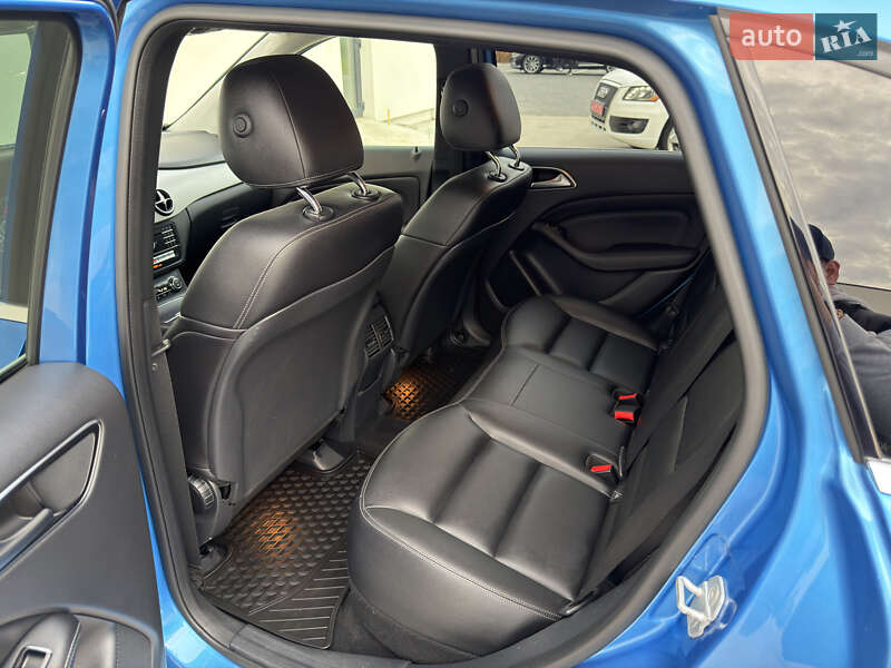 Хэтчбек Mercedes-Benz B-Class 2016 в Луцке фото 22 Хэтчбек Mercedes-Benz B-Class 2016 в Луцке