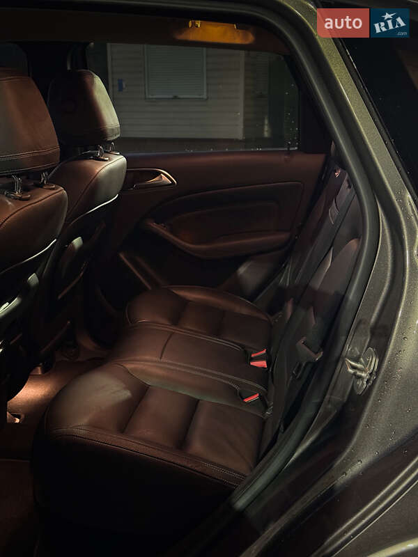 Хэтчбек Mercedes-Benz B-Class 2014 в Броварах