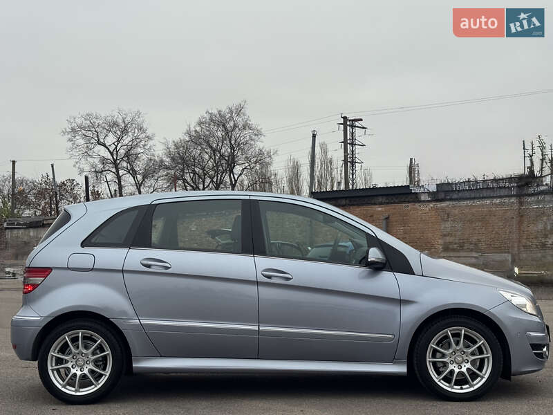 Хэтчбек Mercedes-Benz B-Class 2010 в Белой Церкви фото 16 Хэтчбек Mercedes-Benz B-Class 2010 в Белой Церкви