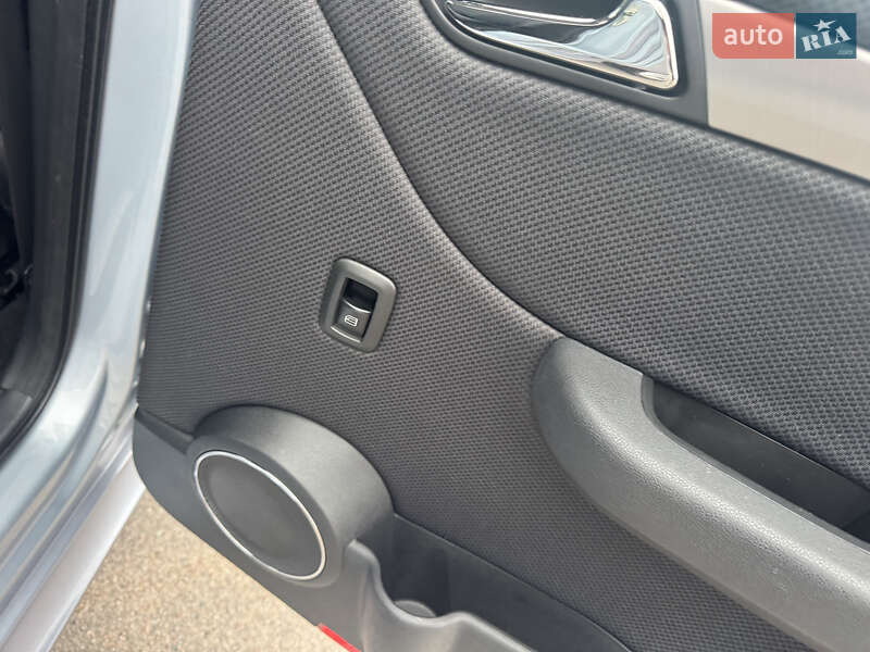 Хэтчбек Mercedes-Benz B-Class 2010 в Белой Церкви фото 56 Хэтчбек Mercedes-Benz B-Class 2010 в Белой Церкви