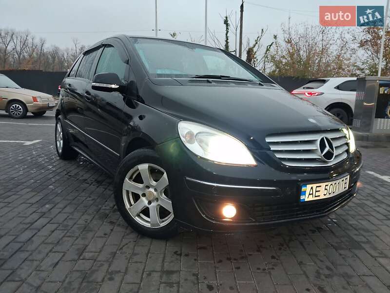 Mercedes-Benz B-Class 2010