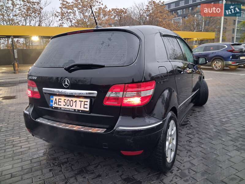 Хетчбек Mercedes-Benz B-Class 2010 в Дніпрі