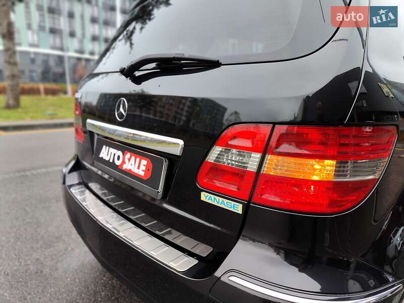 Хэтчбек Mercedes-Benz B-Class 2010 в Киеве фото 19 Хэтчбек Mercedes-Benz B-Class 2010 в Киеве
