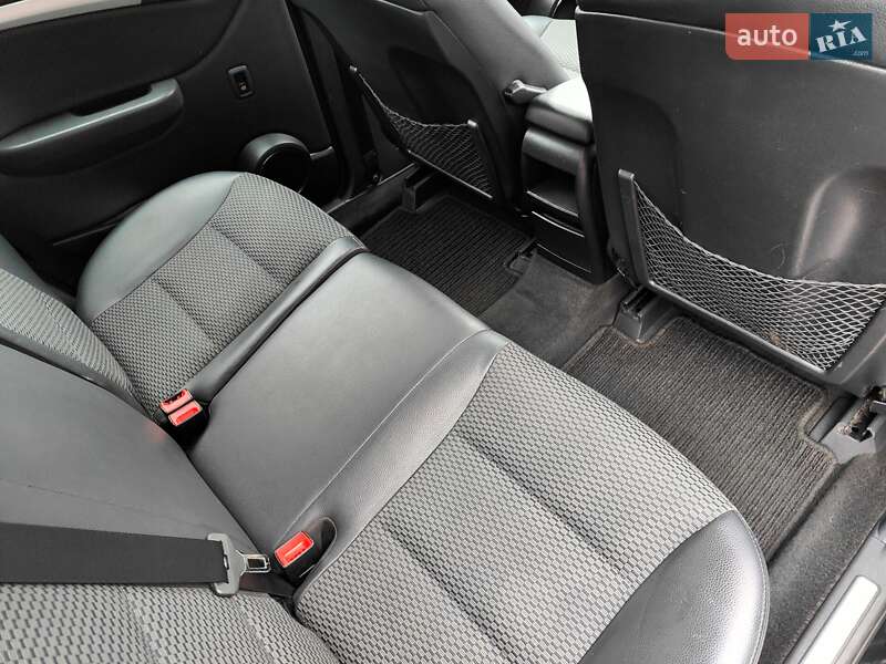 Хэтчбек Mercedes-Benz B-Class 2010 в Киеве фото 60 Хэтчбек Mercedes-Benz B-Class 2010 в Киеве