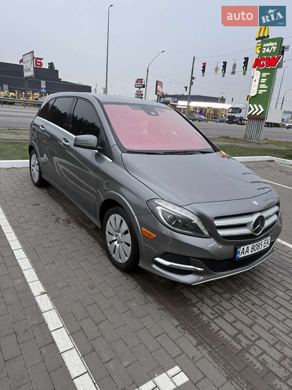 Mercedes-Benz B-Class 2015