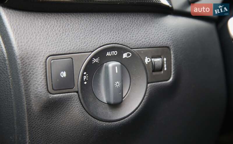 Хэтчбек Mercedes-Benz B-Class 2015 в Харькове