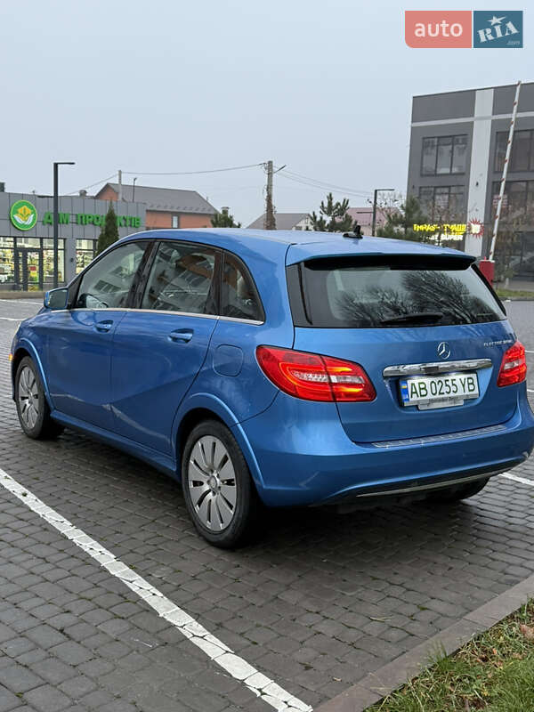 Хетчбек Mercedes-Benz B-Class 2014 в Вінниці