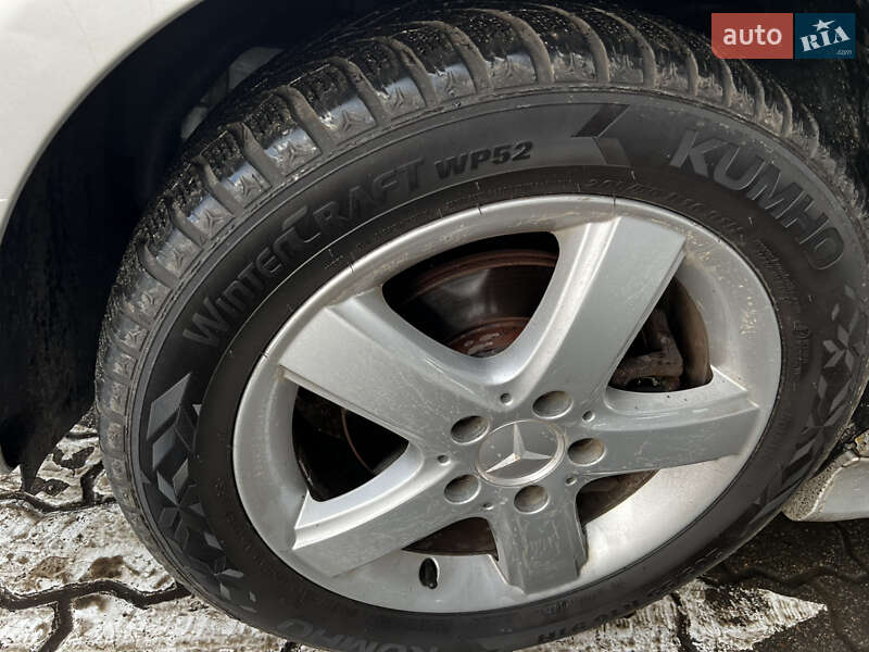 Хэтчбек Mercedes-Benz B-Class 2010 в Луцке фото 14 Хэтчбек Mercedes-Benz B-Class 2010 в Луцке