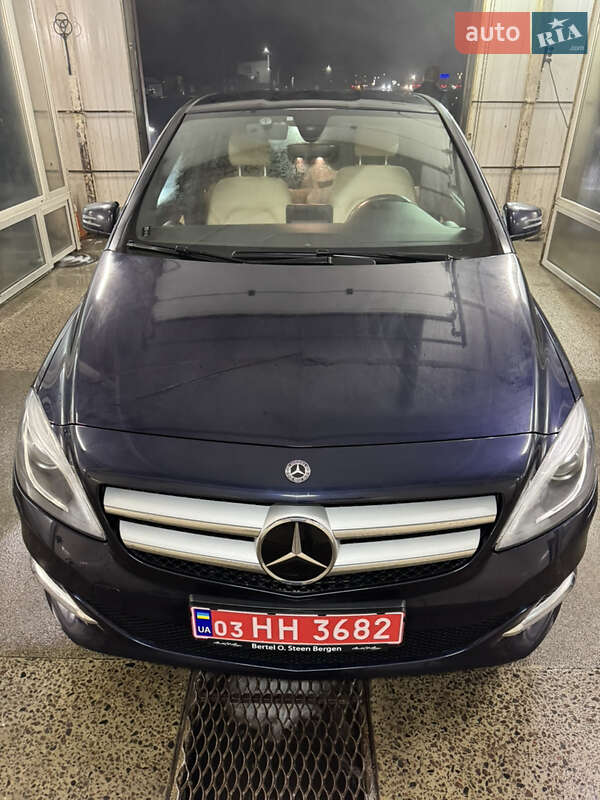 Хетчбек Mercedes-Benz B-Class 2017 в Луцьку