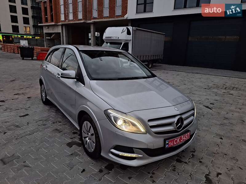 Хетчбек Mercedes-Benz B-Class 2015 в Городку фото 27 Хетчбек Mercedes-Benz B-Class 2015 в Городку