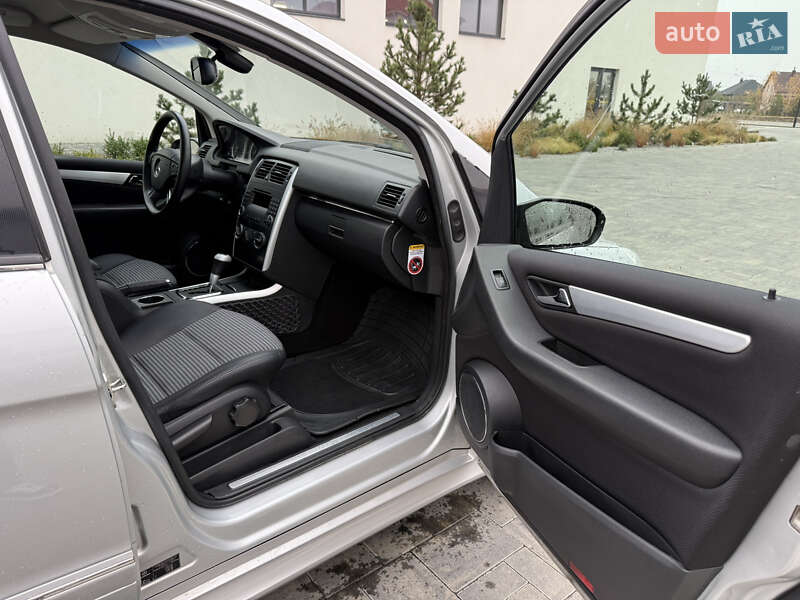 Хетчбек Mercedes-Benz B-Class 2006 в Луцьку