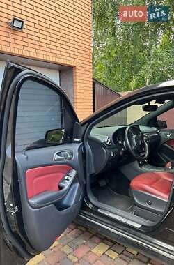 Хэтчбек Mercedes-Benz B-Class 2015 в Киеве
