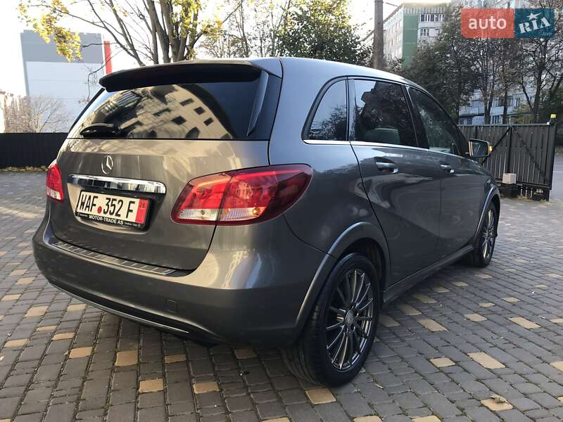 Хетчбек Mercedes-Benz B-Class 2015 в Тернополі