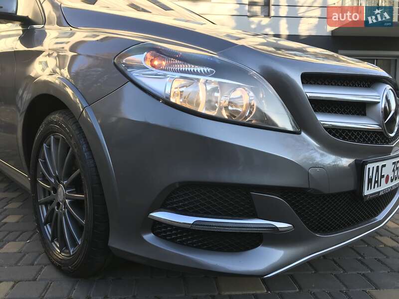 Хетчбек Mercedes-Benz B-Class 2015 в Тернополі