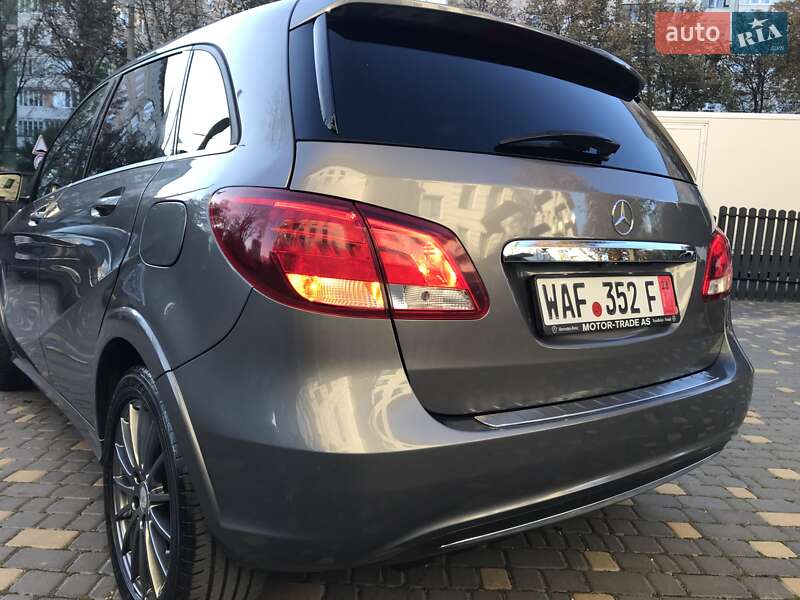 Хетчбек Mercedes-Benz B-Class 2015 в Тернополі