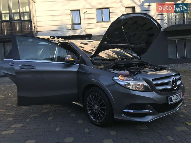 Хетчбек Mercedes-Benz B-Class 2015 в Тернополі