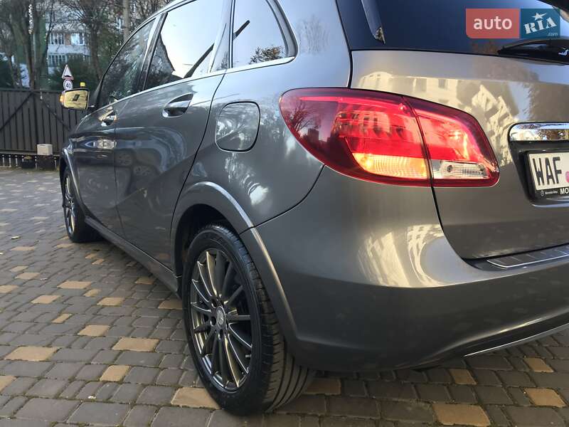 Хетчбек Mercedes-Benz B-Class 2015 в Тернополі