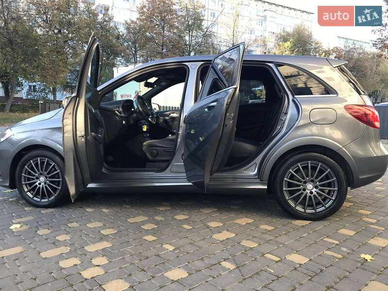Хетчбек Mercedes-Benz B-Class 2015 в Тернополі
