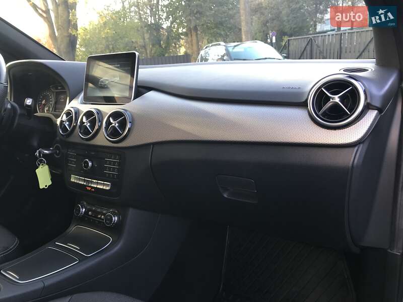 Хетчбек Mercedes-Benz B-Class 2015 в Тернополі