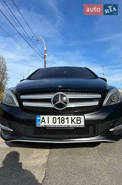 Хэтчбек Mercedes-Benz B-Class 2015 в Киеве