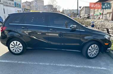 Хэтчбек Mercedes-Benz B-Class 2015 в Киеве