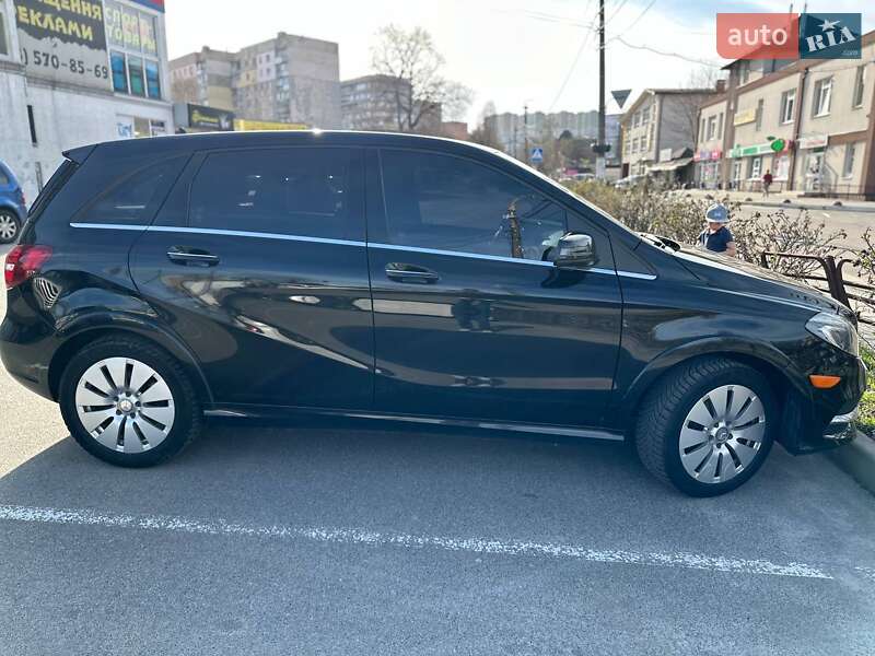 Хетчбек Mercedes-Benz B-Class 2015 в Києві