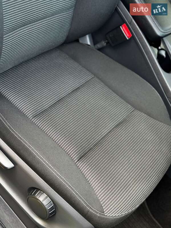 Хетчбек Mercedes-Benz B-Class 2016 в Дрогобичі