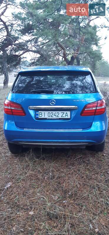 Хэтчбек Mercedes-Benz B-Class 2015 в Полтаве