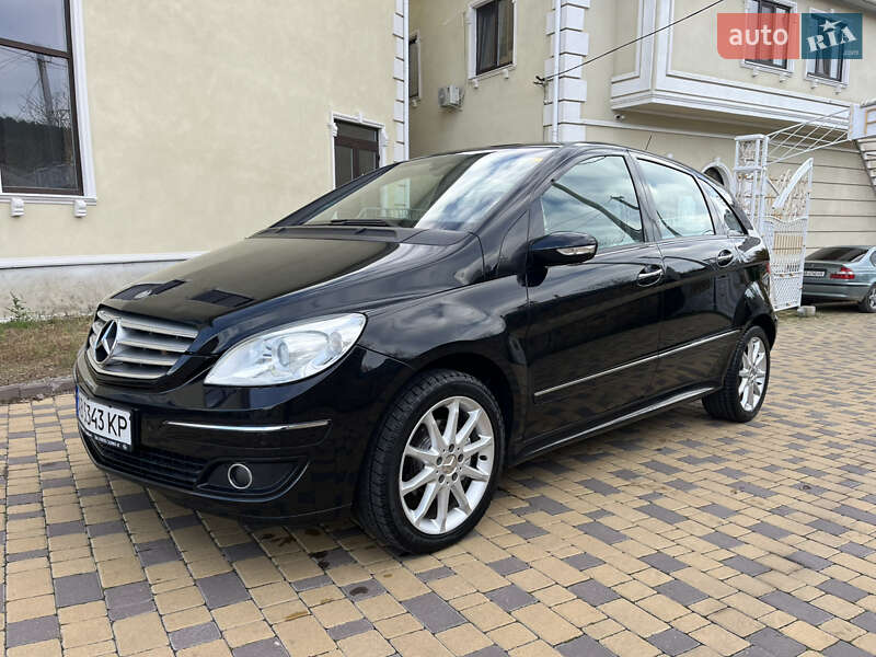 Хетчбек Mercedes-Benz B-Class 2005 в Могилів-Подільському фото 10 Хетчбек Mercedes-Benz B-Class 2005 в Могилів-Подільському