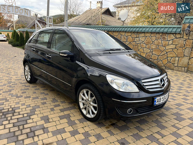Хетчбек Mercedes-Benz B-Class 2005 в Могилів-Подільському фото 31 Хетчбек Mercedes-Benz B-Class 2005 в Могилів-Подільському