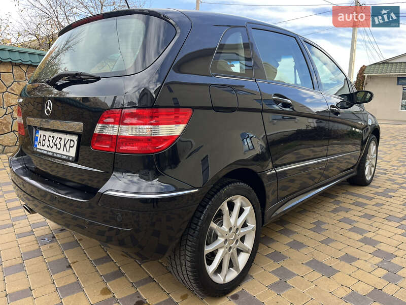 Хетчбек Mercedes-Benz B-Class 2005 в Могилів-Подільському фото 38 Хетчбек Mercedes-Benz B-Class 2005 в Могилів-Подільському