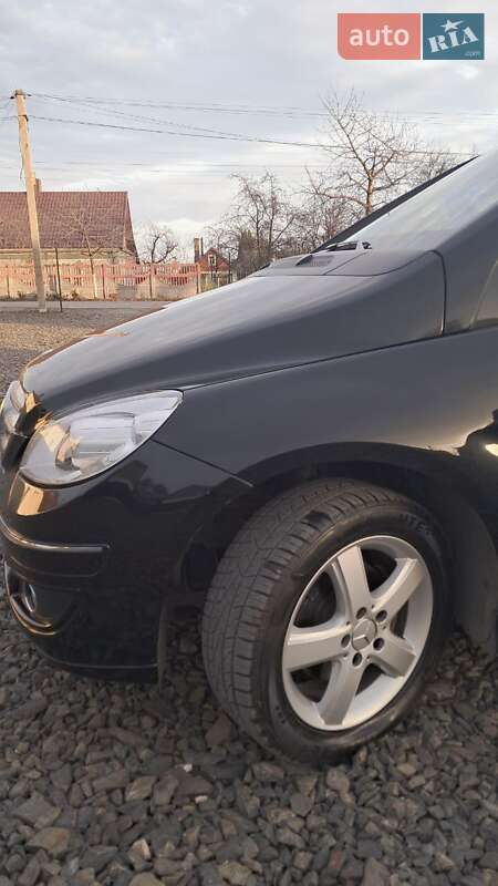 Хэтчбек Mercedes-Benz B-Class 2005 в Нововолынске фото 18 Хэтчбек Mercedes-Benz B-Class 2005 в Нововолынске