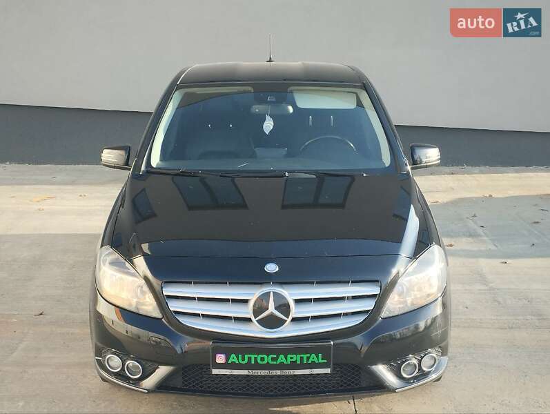 Хетчбек Mercedes-Benz B-Class 2014 в Києві фото 2 Хетчбек Mercedes-Benz B-Class 2014 в Києві