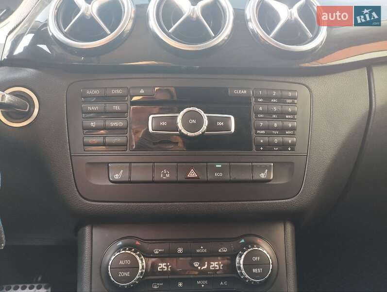 Хетчбек Mercedes-Benz B-Class 2014 в Києві фото 21 Хетчбек Mercedes-Benz B-Class 2014 в Києві