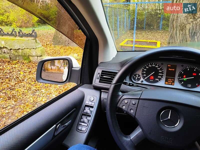 Хетчбек Mercedes-Benz B-Class 2011 в Одесі