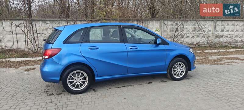 Хетчбек Mercedes-Benz B-Class 2016 в Києві