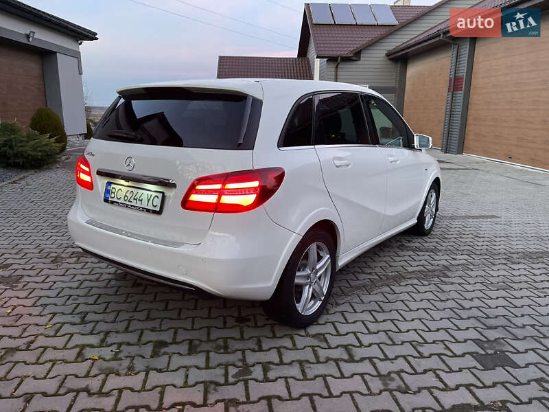Хэтчбек Mercedes-Benz B-Class 2017 в Дрогобыче фото 43 Хэтчбек Mercedes-Benz B-Class 2017 в Дрогобыче