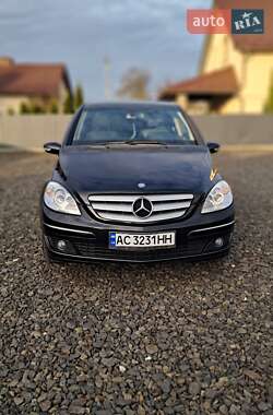 Хетчбек Mercedes-Benz B-Class 2005 в Нововолинську