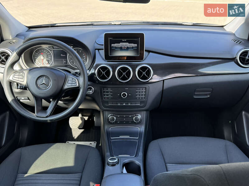 Хэтчбек Mercedes-Benz B-Class 2015 в Киеве