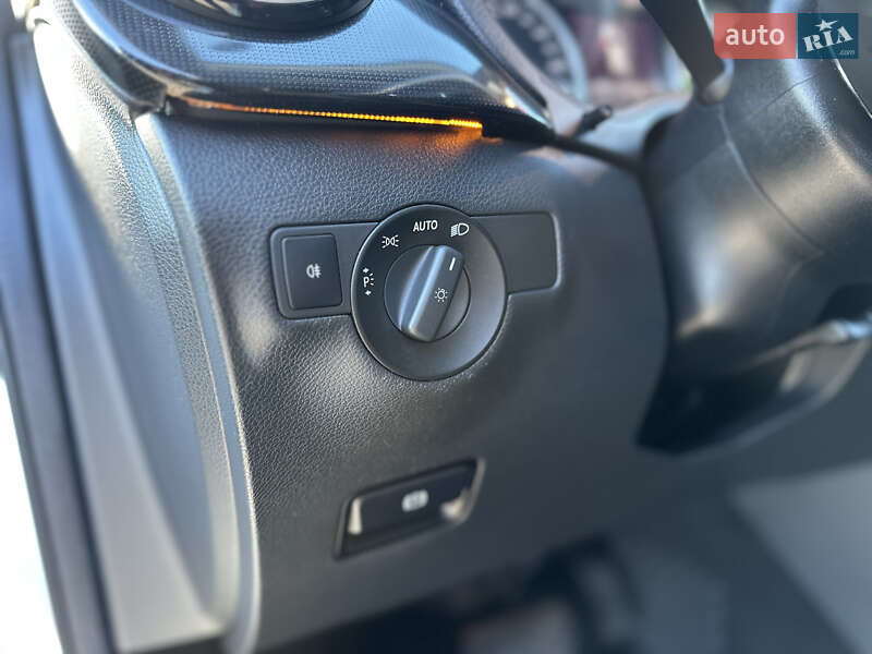 Хетчбек Mercedes-Benz B-Class 2016 в Львові