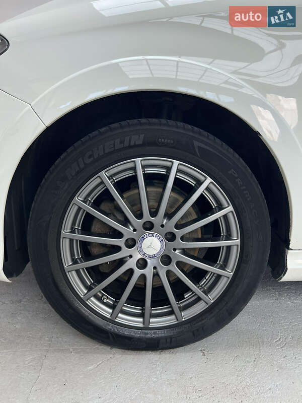 Хетчбек Mercedes-Benz B-Class 2017 в Львові
