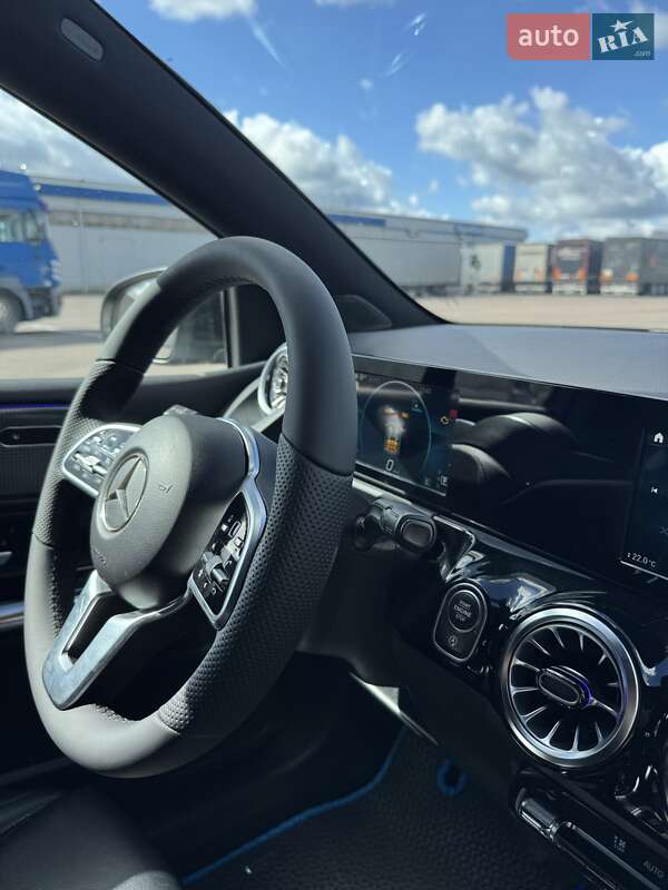 Хэтчбек Mercedes-Benz B-Class 2021 в Сарнах