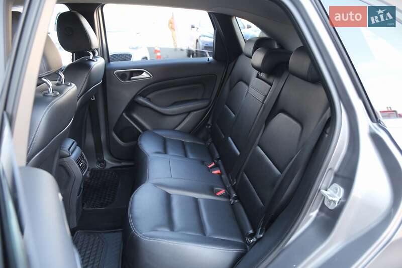 Хэтчбек Mercedes-Benz B-Class 2015 в Киеве