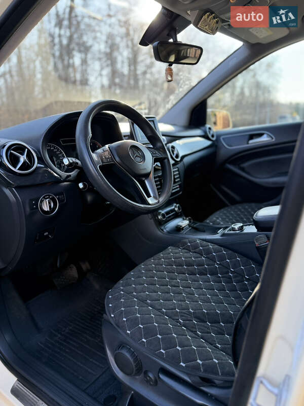Хэтчбек Mercedes-Benz B-Class 2014 в Киеве фото 11 Хэтчбек Mercedes-Benz B-Class 2014 в Киеве