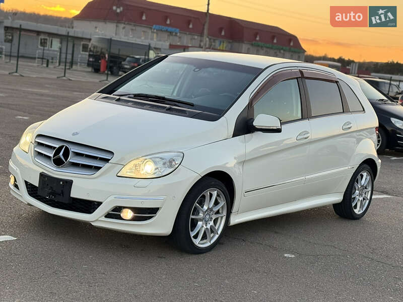 Хэтчбек Mercedes-Benz B-Class 2010 в Киеве