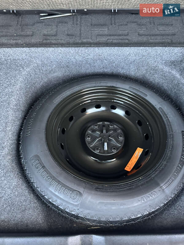 Хэтчбек Mercedes-Benz B-Class 2010 в Киеве