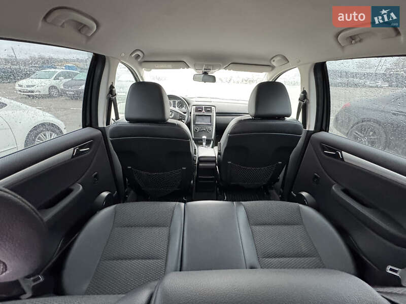Хетчбек Mercedes-Benz B-Class 2011 в Києві фото 20 Хетчбек Mercedes-Benz B-Class 2011 в Києві