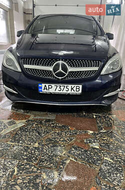Хэтчбек Mercedes-Benz B-Class 2017 в Запорожье